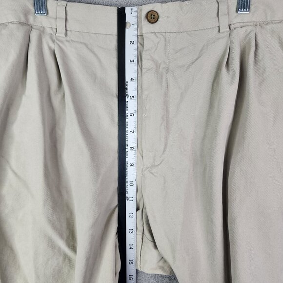 Mens Beige Tommy Bahama Pleated Shorts Silk & Cotton Blend 10" Inseam Size 42L - Picture 6 of 12